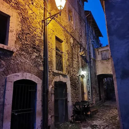 Casa Mammuccia Holiday home Calascio